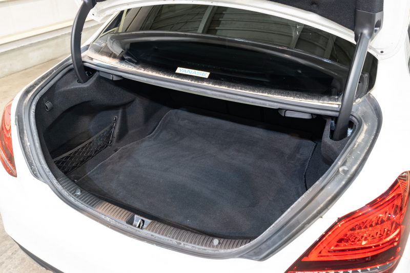 メルセデスベンツ Cクラス C220d AVG AMGﾗｲﾝ ﾚｻﾞｰｴｸｽｸﾙｰｼﾌﾞ&ﾚｰﾀﾞｰSP　後期 黒革 純正ﾅﾋﾞTV ﾌﾞﾙﾒｽﾀｰ ﾊﾞｯｸｶﾒﾗ ﾍｯﾄﾞｱｯﾌﾟD AIRｻｽ 自動ﾄﾗﾝｸ ﾌｯﾄｵｰﾌﾟﾅｰ ACC BSM　2年保証