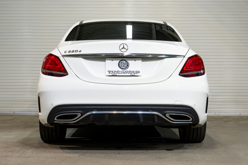 メルセデスベンツ Cクラス C220d AVG AMGﾗｲﾝ ﾚｻﾞｰｴｸｽｸﾙｰｼﾌﾞ&ﾚｰﾀﾞｰSP　後期 黒革 純正ﾅﾋﾞTV ﾌﾞﾙﾒｽﾀｰ ﾊﾞｯｸｶﾒﾗ ﾍｯﾄﾞｱｯﾌﾟD AIRｻｽ 自動ﾄﾗﾝｸ ﾌｯﾄｵｰﾌﾟﾅｰ ACC BSM　2年保証