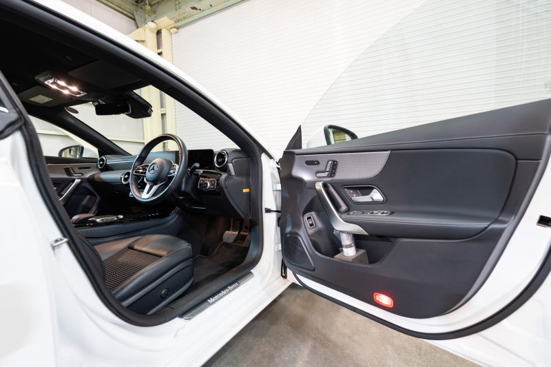 メルセデスベンツ CLAクラス CLA250 ｼｭｰﾃｨﾝｸﾞﾌﾞﾚｰｸ 4MATIC ﾅﾋﾞｹﾞｰｼｮﾝ&ﾚｰﾀﾞｰPKG　1ｵﾅ 黒半革 ｼｰﾄﾋｰﾀｰ MBUXﾅﾋﾞ ﾌﾙｾｸﾞTV ﾊﾞｯｸｶﾒﾗ LEDﾍｯﾄﾞﾗｲﾄ 純正18ｲﾝﾁAW　2年保証付