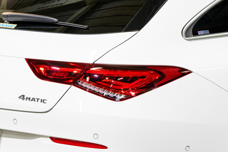 メルセデスベンツ CLAクラス CLA250 ｼｭｰﾃｨﾝｸﾞﾌﾞﾚｰｸ 4MATIC ﾅﾋﾞｹﾞｰｼｮﾝ&ﾚｰﾀﾞｰPKG　1ｵﾅ 黒半革 ｼｰﾄﾋｰﾀｰ MBUXﾅﾋﾞ ﾌﾙｾｸﾞTV ﾊﾞｯｸｶﾒﾗ LEDﾍｯﾄﾞﾗｲﾄ 純正18ｲﾝﾁAW　2年保証付