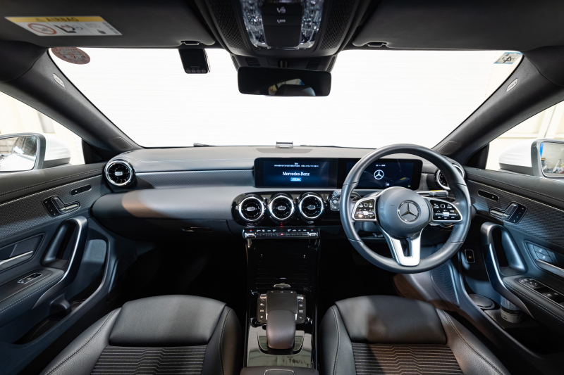 メルセデスベンツ CLAクラス CLA250 ｼｭｰﾃｨﾝｸﾞﾌﾞﾚｰｸ 4MATIC ﾅﾋﾞｹﾞｰｼｮﾝ&ﾚｰﾀﾞｰPKG　1ｵﾅ 黒半革 ｼｰﾄﾋｰﾀｰ MBUXﾅﾋﾞ ﾌﾙｾｸﾞTV ﾊﾞｯｸｶﾒﾗ LEDﾍｯﾄﾞﾗｲﾄ 純正18ｲﾝﾁAW　2年保証付