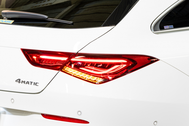 メルセデスベンツ CLAクラス CLA250 ｼｭｰﾃｨﾝｸﾞﾌﾞﾚｰｸ 4MATIC ﾅﾋﾞｹﾞｰｼｮﾝ&ﾚｰﾀﾞｰPKG　1ｵﾅ 黒半革 ｼｰﾄﾋｰﾀｰ MBUXﾅﾋﾞ ﾌﾙｾｸﾞTV ﾊﾞｯｸｶﾒﾗ LEDﾍｯﾄﾞﾗｲﾄ 純正18ｲﾝﾁAW　2年保証付