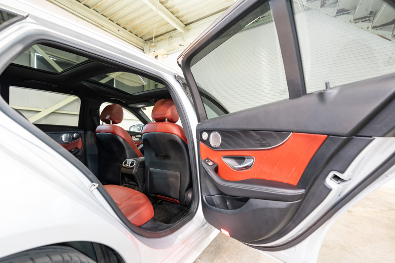 メルセデスベンツ Cクラス C220d ﾜｺﾞﾝ AMGﾗｲﾝ ﾚｻﾞｰEXC&ﾚｰﾀﾞｰｾｰﾌﾃｨPKG　後期 赤革 ｻﾝﾙｰﾌ ｼｰﾄﾋｰﾀｰ 純正ﾅﾋﾞ ﾌﾙｾｸﾞTV ﾌﾞﾙﾒｽﾀｰ CarPlay ﾍｯﾄﾞｱｯﾌﾟD Bｶﾒﾗ ﾏﾙﾁﾋﾞｰﾑLED AMGｴｱﾛ&18ｲﾝﾁAW　2年保証