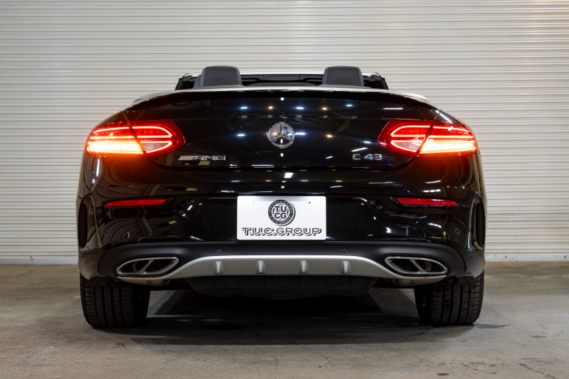 AMG Cクラス C43 4MATIC ｶﾌﾞﾘｵﾚ ﾚｰﾀﾞｰSP　赤帆 黒革 ｼｰﾄﾋｰﾀｰ ｴｱｽｶｰﾌ 純正ﾅﾋﾞ ﾌﾙｾｸﾞTV Burmester LEDﾍｯﾄﾞﾗｲﾄ ﾏﾙﾁｶﾗｰｱﾝﾋﾞｴﾝﾄﾗｲﾄ AMGｴｱﾛ&19ｲﾝﾁAW　2年保証