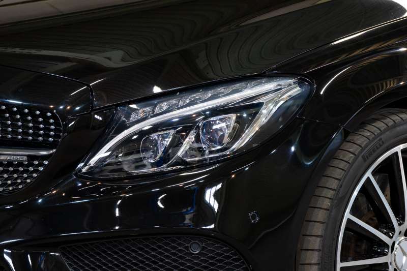 AMG Cクラス C43 4MATIC ｶﾌﾞﾘｵﾚ ﾚｰﾀﾞｰSP　赤帆 黒革 ｼｰﾄﾋｰﾀｰ ｴｱｽｶｰﾌ 純正ﾅﾋﾞ ﾌﾙｾｸﾞTV Burmester LEDﾍｯﾄﾞﾗｲﾄ ﾏﾙﾁｶﾗｰｱﾝﾋﾞｴﾝﾄﾗｲﾄ AMGｴｱﾛ&19ｲﾝﾁAW　2年保証