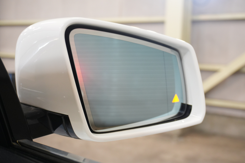 メルセデスベンツ Eクラス E250ｸｰﾍﾟ AMGｽﾎﾟｰﾂ&ﾚｰﾀﾞｰｾｰﾌﾃｨPKG　後期 Pｽﾀ 赤革 ﾅﾋﾞTV 360ｶﾒ LEDﾍｯﾄﾞﾗｲﾄ AMGｴｱﾛ&18AW ACC BSM LCW　2年保証