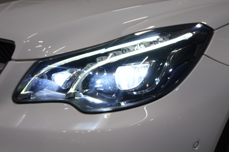 メルセデスベンツ Eクラス E250ｸｰﾍﾟ AMGｽﾎﾟｰﾂ&ﾚｰﾀﾞｰｾｰﾌﾃｨPKG　後期 Pｽﾀ 赤革 ﾅﾋﾞTV 360ｶﾒ LEDﾍｯﾄﾞﾗｲﾄ AMGｴｱﾛ&18AW ACC BSM LCW　2年保証