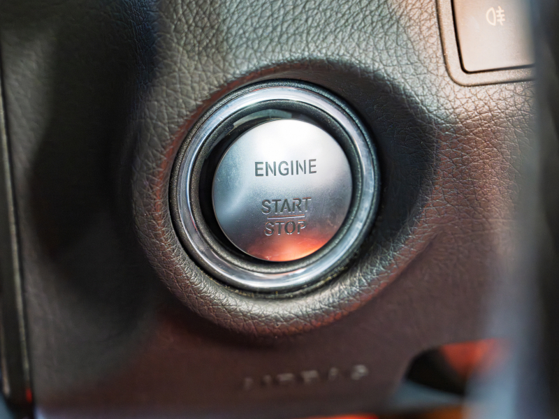 メルセデスベンツ Eクラス E400 AVG AMGｽﾎﾟｰﾂ&ﾚｰﾀﾞｰｾｰﾌﾃｲPKG　 後期ﾓﾃﾞﾙ 1ｵｰﾅｰ 黒革 ﾊﾟﾉﾗﾏｻﾝﾙｰﾌ ｼｰﾄﾋｰﾀｰ 純正ﾅﾋﾞ ﾌﾙｾｸﾞTV 360ｶﾒﾗ LEDﾍｯﾄﾞﾗｲﾄ AMGｴｱﾛ&18ｲﾝﾁAW　2年保証