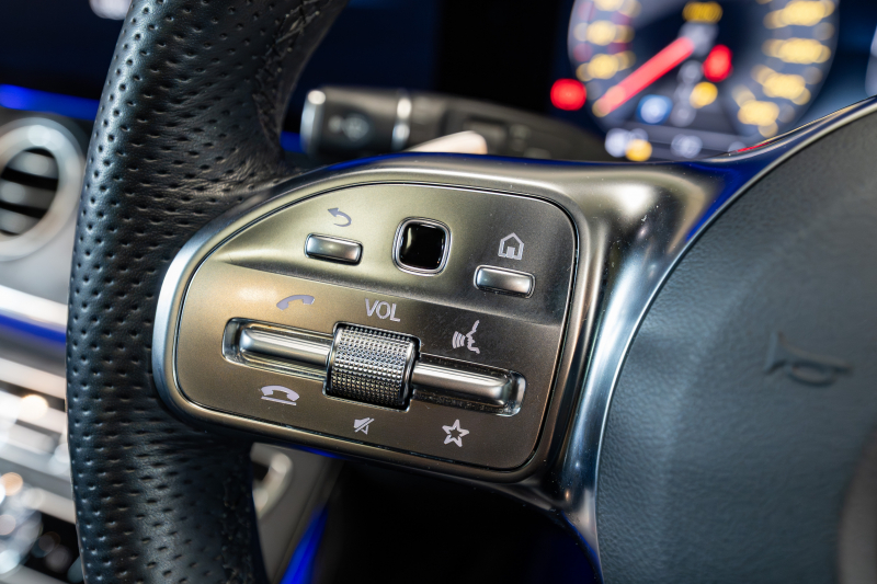メルセデスベンツ Eクラス E250ﾜｺﾞﾝ AVGｽﾎﾟｰﾂ ｴｸｽｸﾙｰｼﾌﾞPKG ﾚｰﾀﾞｰSP　中期 黒革 ﾊﾟﾉﾗﾏSR ﾅﾋﾞTV Meｺﾈ carplay ﾌﾞﾙﾒｽﾀｰ ﾍｯﾄﾞｱｯﾌﾟD ｴｱﾊﾞﾗﾝｽP 自動ﾄﾗﾝｸ ﾌｯﾄｵｰﾌﾟﾅｰ Newﾃﾞｻﾞｲﾝｽﾃｱ　2年保証