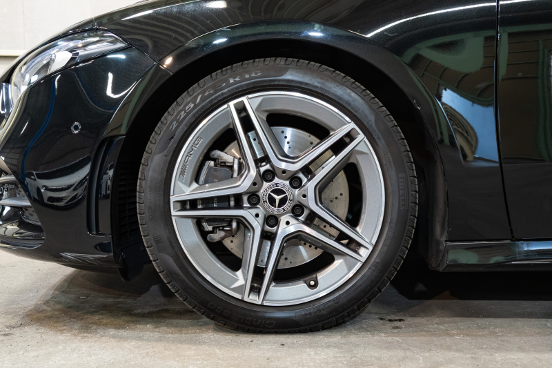 メルセデスベンツ Aクラス A250ｾﾀﾞﾝ 4MATIC AMGﾗｲﾝ ﾚｻﾞｰEXC&ｱﾄﾞﾊﾞﾝｽﾄﾞ&ﾚｰﾀﾞｰSP　黒灰革 ﾊﾟﾉﾗﾏSR MBUXﾅﾋﾞ 360ｶﾒﾗ ﾜｲﾔﾚｽﾁｬｰｼﾞ ﾍｯﾄﾞｱｯﾌﾟD ADVｽﾋﾟｰｶｰ LEDﾍｯﾄﾞﾗｲﾄ　2年保証