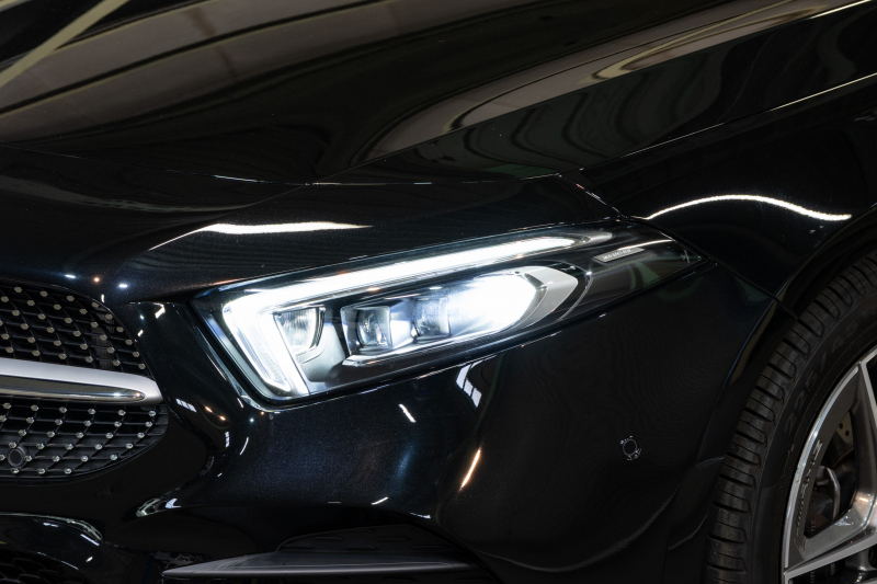 メルセデスベンツ Aクラス A250ｾﾀﾞﾝ 4MATIC AMGﾗｲﾝ ﾚｻﾞｰEXC&ｱﾄﾞﾊﾞﾝｽﾄﾞ&ﾚｰﾀﾞｰSP　黒灰革 ﾊﾟﾉﾗﾏSR MBUXﾅﾋﾞ 360ｶﾒﾗ ﾜｲﾔﾚｽﾁｬｰｼﾞ ﾍｯﾄﾞｱｯﾌﾟD ADVｽﾋﾟｰｶｰ LEDﾍｯﾄﾞﾗｲﾄ　2年保証