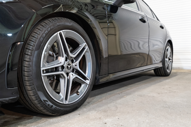 メルセデスベンツ Aクラス A250ｾﾀﾞﾝ 4MATIC AMGﾗｲﾝ ﾚｻﾞｰEXC&ｱﾄﾞﾊﾞﾝｽﾄﾞ&ﾚｰﾀﾞｰSP　黒灰革 ﾊﾟﾉﾗﾏSR MBUXﾅﾋﾞ 360ｶﾒﾗ ﾜｲﾔﾚｽﾁｬｰｼﾞ ﾍｯﾄﾞｱｯﾌﾟD ADVｽﾋﾟｰｶｰ LEDﾍｯﾄﾞﾗｲﾄ　2年保証
