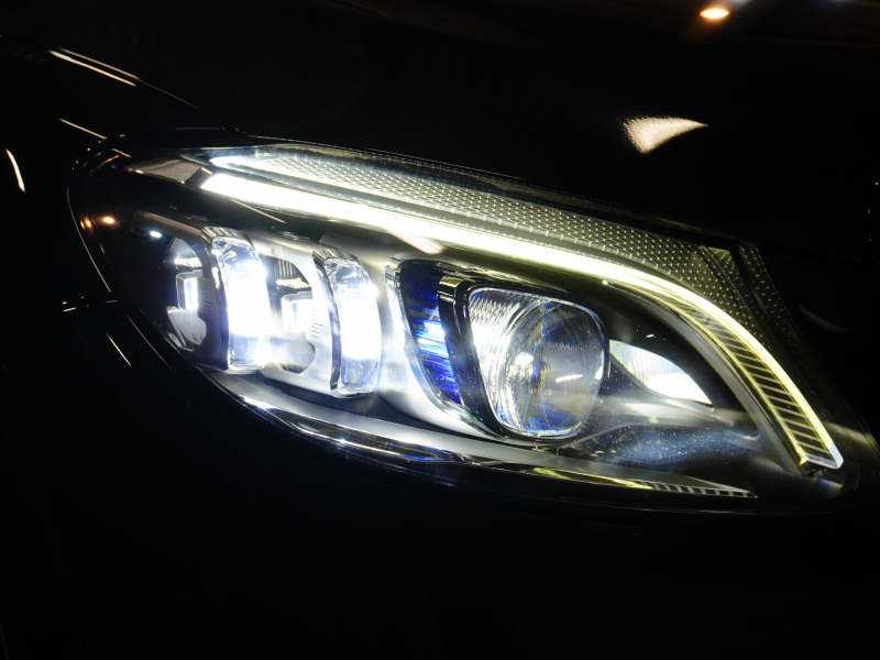 メルセデスベンツ Cクラス C200ｽﾃｰｼｮﾝﾜｺﾞﾝ AVG AMGﾗｲﾝ  ﾚｻﾞｰEXｸﾙｰｼﾌﾞ&ﾚｰﾀﾞｰｾｰﾌﾃｨPKG　1ｵﾅ 後期 黒革 ﾋｰﾀｰ 純正ﾅﾋﾞ ﾌﾙｾｸﾞTV ﾊﾞｯｸｶﾒﾗ ﾏﾙﾁﾋﾞｰﾑLEDﾗｲﾄ AMGｴｱﾛ&18ｲﾝﾁAW　2年保証付