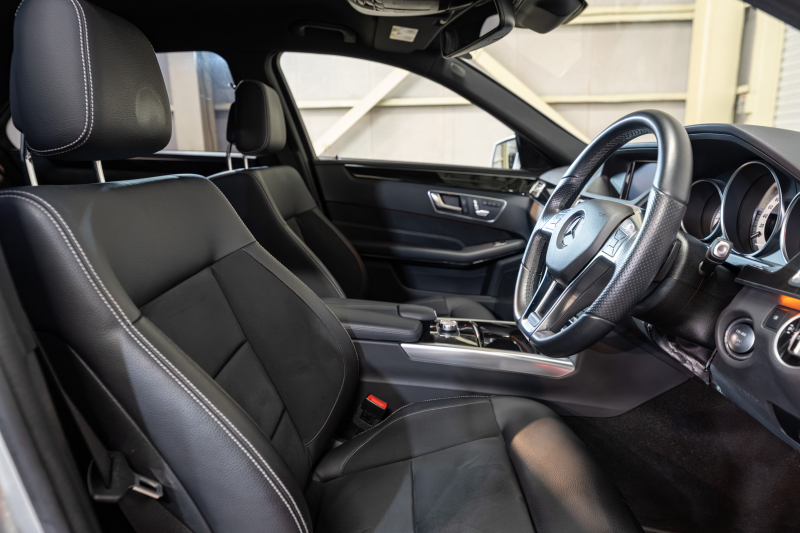 メルセデスベンツ Eクラス E250 AVG AMGｽﾎﾟｰﾂ&ﾚｰﾀﾞｰｾｰﾌﾃｲPKG　 後期ﾓﾃﾞﾙ  1ｵｰﾅｰ 黒半革 ｼｰﾄﾋｰﾀｰ 純正ﾅﾋﾞ ﾌﾙｾｸﾞTV 360ｶﾒﾗ LEDﾍｯﾄﾞﾗｲﾄ AMGｴｱﾛ&18ｲﾝﾁAW　2年保証