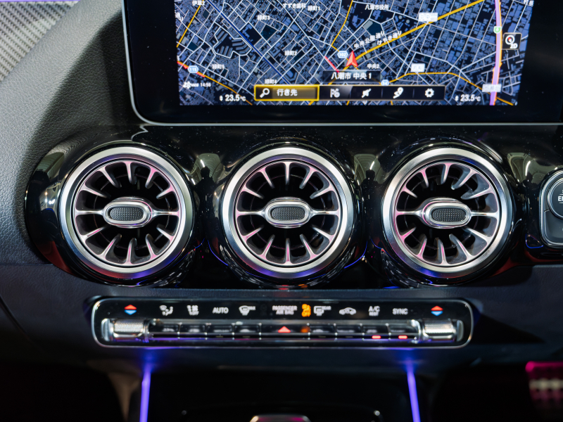 メルセデスベンツ Bクラス B180 AMGﾗｲﾝ ﾚｻﾞｰEX&ｱﾄﾞﾊﾞﾝｽﾄﾞ&ﾅﾋﾞｹﾞｰｼｮﾝ&ﾚｰﾀﾞｰｾｰﾌﾃｨPKG　黒×赤革 ﾊﾟﾉﾗﾏSR MBUXﾅﾋﾞ ﾌﾙｾｸﾞ 360ｶﾒﾗ ｱﾄﾞﾊﾞﾝｽﾄﾞｻｳﾝﾄﾞ ﾍｯﾄﾞｱｯﾌﾟD 自動ﾃｰﾙｹﾞｰﾄ LEDﾍｯﾄﾞﾗｲﾄ ｼｰﾄﾋｰﾀｰ 18ｲﾝﾁAW　2年保証付