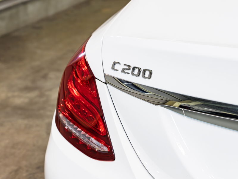 メルセデスベンツ Cクラス C200 AVG AMGﾗｲﾝ ﾚｻﾞｰEXC&ﾚｰﾀﾞｰｾｰﾌﾃｨPKG　赤革 ｼｰﾄﾋｰﾀｰ HDDﾅﾋﾞ 純正ﾅﾋﾞ ﾌﾙｾｸﾞTV BT Bｶﾒﾗ LEDﾍｯﾄﾞ 自動ﾄﾗﾝｸ/ﾊﾝｽﾞﾌﾘｰA AMGｴｱﾛ&18ｲﾝﾁAW　2年保証