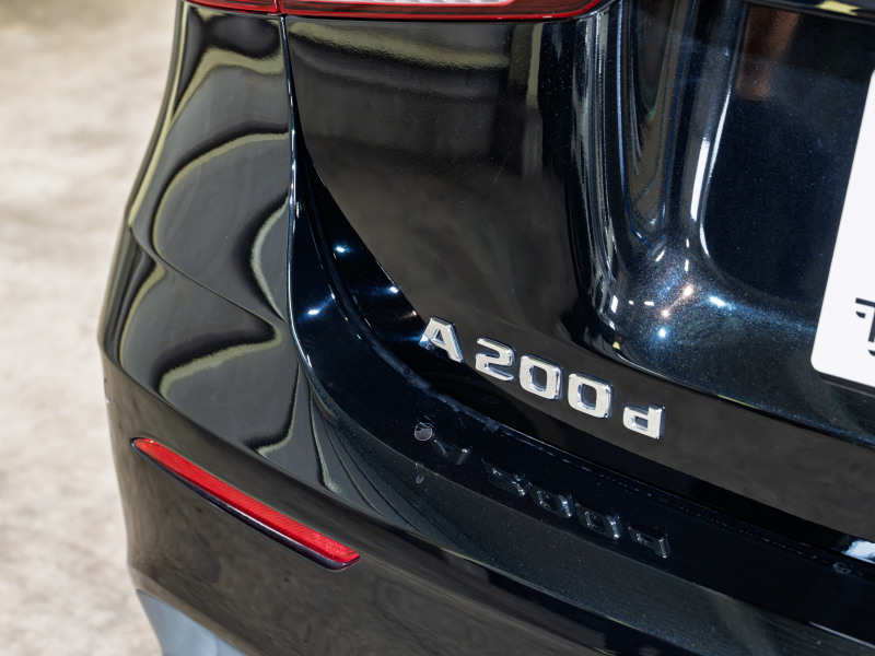 メルセデスベンツ Aクラス A200d AMGﾗｲﾝ ﾚｻﾞｰ&ｱﾄﾞﾊﾞﾝｽﾄﾞ&ﾅﾋﾞ& ﾚｰﾀﾞｰPKG　黒灰革 ｼｰﾄﾋｰﾀｰ ﾊﾟﾉﾗﾏSR MBUXﾅﾋﾞ ﾌﾙｾｸﾞTV 360ｶﾒﾗ ﾍｯﾄﾞｱｯﾌﾟD ｱﾄﾞﾊﾞﾝｽﾄﾞｻｳﾝﾄﾞ ﾏﾙﾁﾋﾞｰﾑLED AMGｴｱﾛ&18ｲﾝﾁAW　2年保証
