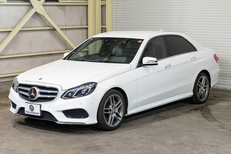 メルセデスベンツ Eクラス E350 ﾌﾞﾙｰﾃｯｸ AVG AMGｽﾎﾟｰﾂ&ｵｰﾃﾞｨｵﾋﾞｼﾞｭｱﾙ＆ﾚｰﾀﾞｰｾｰﾌﾃｲPKG　 後期ﾓﾃﾞﾙ 黒革 ｼｰﾄﾋｰﾀｰ Harman/Kardon 純正ﾅﾋﾞ ﾌﾙｾｸﾞTV ﾊﾞｯｸｶﾒﾗ ﾘｱｴﾝﾀｰ LEDﾍｯﾄﾞﾗｲﾄ AMGｴｱﾛ&18ｲﾝﾁAW　2年保証