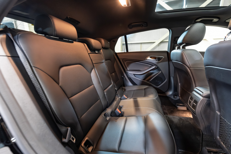 メルセデスベンツ CLAクラス CLA220 4MATIC ｼｭｰﾃｨﾝｸﾞﾌﾞﾚｰｸ ﾌﾟﾚﾐｱﾑ&ﾚｰﾀﾞｰｾｰﾌﾃｨPKG　後期 Pｽﾀ 黒革 ｻﾝﾙｰﾌ ｼｰﾄﾋｰﾀｰ 純正ﾅﾋﾞ ﾌﾙｾｸﾞTV harman/kardon CarPlay Bｶﾒﾗ PTS LEDﾍｯﾄﾞﾗｲﾄ ｱﾝﾋﾞｴﾝﾄ 18ｲﾝﾁAW　2年保証付