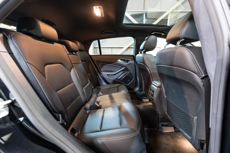 メルセデスベンツ CLAクラス CLA220 4MATIC ｼｭｰﾃｨﾝｸﾞﾌﾞﾚｰｸ ﾌﾟﾚﾐｱﾑ&ﾚｰﾀﾞｰｾｰﾌﾃｨPKG　後期 Pｽﾀ 黒革 ｻﾝﾙｰﾌ ｼｰﾄﾋｰﾀｰ 純正ﾅﾋﾞ ﾌﾙｾｸﾞTV harman/kardon CarPlay Bｶﾒﾗ PTS LEDﾍｯﾄﾞﾗｲﾄ ｱﾝﾋﾞｴﾝﾄ 18ｲﾝﾁAW　2年保証付