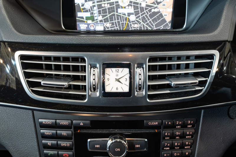 メルセデスベンツ Eクラス E250 ワゴン AVG AMGｽﾎﾟｰﾂ&ﾚｰﾀﾞｰｾｰﾌﾃｲPKG　 後期ﾓﾃﾞﾙ 黒半革 ﾊﾟﾉﾗﾏｻﾝﾙｰﾌ ｼｰﾄﾋｰﾀｰ 純正ﾅﾋﾞ ﾌﾙｾｸﾞTV 360ｶﾒﾗ LEDﾍｯﾄﾞﾗｲﾄ AMGｴｱﾛ&18ｲﾝﾁAW　2年保証付