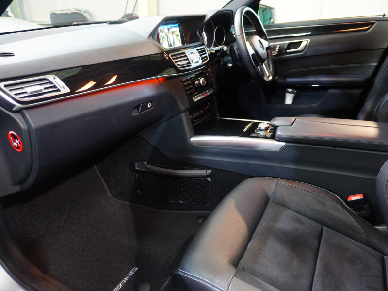 メルセデスベンツ Eクラス E250 ワゴン AVG AMGｽﾎﾟｰﾂ&ﾚｰﾀﾞｰｾｰﾌﾃｲPKG　 後期ﾓﾃﾞﾙ 黒革 ﾊﾟﾉﾗﾏｻﾝﾙｰﾌ ｼｰﾄﾋｰﾀｰ 純正ﾅﾋﾞ ﾌﾙｾｸﾞTV 360ｶﾒﾗ LEDﾍｯﾄﾞﾗｲﾄ AMGｴｱﾛ&18ｲﾝﾁAW　2年保証付