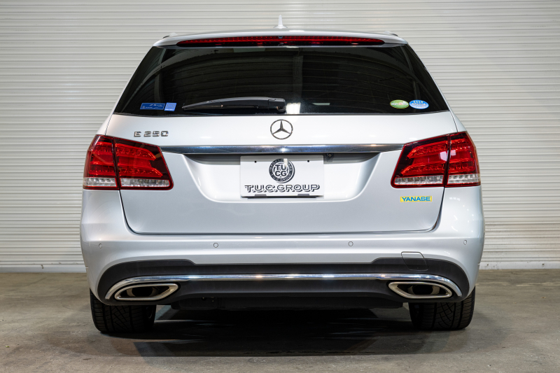 メルセデスベンツ Eクラス E250 ワゴン AVG AMGｽﾎﾟｰﾂ&ﾚｰﾀﾞｰｾｰﾌﾃｲPKG　 後期ﾓﾃﾞﾙ 黒半革 ﾊﾟﾉﾗﾏｻﾝﾙｰﾌ ｼｰﾄﾋｰﾀｰ 純正ﾅﾋﾞ ﾌﾙｾｸﾞTV 360ｶﾒﾗ LEDﾍｯﾄﾞﾗｲﾄ AMGｴｱﾛ&18ｲﾝﾁAW　2年保証付