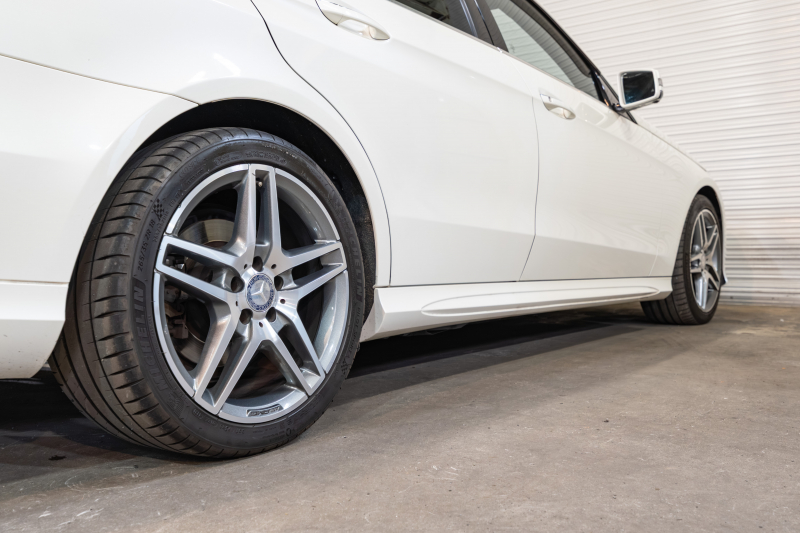 メルセデスベンツ Eクラス E250 ワゴン AVG AMGｽﾎﾟｰﾂ&ﾚｰﾀﾞｰｾｰﾌﾃｲPKG　 後期ﾓﾃﾞﾙ 黒革 ｼｰﾄﾋｰﾀｰ 純正ﾅﾋﾞ ﾌﾙｾｸﾞTV 360ｶﾒﾗ LEDﾍｯﾄﾞﾗｲﾄ AMGｴｱﾛ&18ｲﾝﾁAW　2年保証付