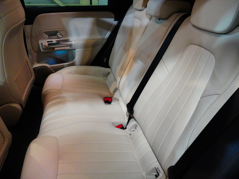 メルセデスベンツ Bクラス B200d ﾚｻﾞｰEXC ﾅﾋﾞ&ﾚｰﾀﾞｰSP　Pｽﾀ ﾍﾞｰｼﾞｭ革 MBUXﾅﾋﾞTV ｶｰﾌﾟﾚｲ ﾜｲﾔﾚｽﾁｬｰｼﾞ Bｶﾒ LEDﾗｲﾄ 自動ﾄﾗﾝｸ ﾌｯﾄｵｰﾌﾟﾅｰ 純正17AW　2年保証