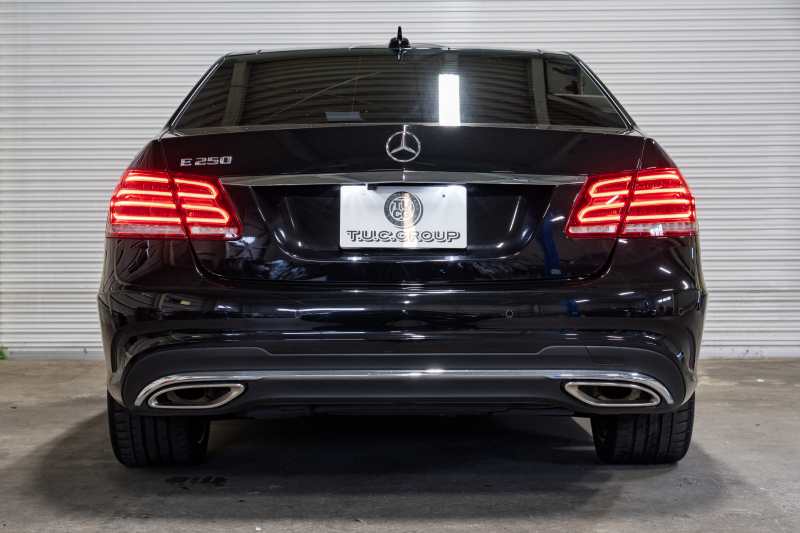 メルセデスベンツ Eクラス E250 AVG AMGｽﾎﾟｰﾂ&ﾚｰﾀﾞｰｾｰﾌﾃｨPKG　後期 黒革 ﾊﾟﾉﾗﾏSR ﾅﾋﾞTV Bｶﾒﾗ ﾊﾟｰｸﾄﾛﾆｯｸ LEDﾍｯﾄﾞﾗｲﾄ ACC BSM LCW AMGｴｱﾛ&18AW　2年保証