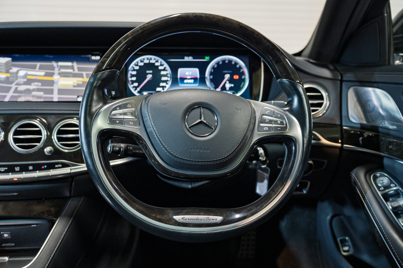 メルセデスベンツ Sクラス S400HV ｴｸｽｸﾙｰｼﾌﾞ AMGｽﾎﾟｰﾂPKG ﾚｰﾀﾞｰｾｰﾌﾃｨPKG　黒革 ﾊﾟﾉﾗﾏSR ﾅﾋﾞTV 360ｶﾒﾗ ﾍｯﾄﾞｱｯﾌﾟD LEDﾍｯﾄﾞﾗｲﾄ ｿﾌﾄﾄﾞｱｸﾛｰｼﾞｬｰ ﾌﾞﾙﾒｽﾀｰ ｴｱﾊﾞﾗﾝｽPKG ｵｰﾄﾄﾗﾝｸ ﾌｯﾄｵｰﾌﾟﾅｰ AMGｴｱﾛ&19AW　2年保証
