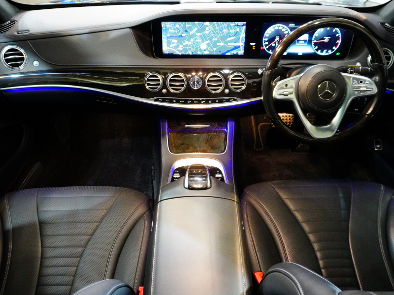 メルセデスベンツ Sクラス S560ﾛﾝｸﾞ AMGﾗｲﾝ ﾚｰﾀﾞｰSP　後期 1ｵﾅ ﾏｼﾞｯｸﾎﾞﾃﾞｨC 黒革 ﾋｰﾀｰ&ｸｰﾗｰ ﾀﾞｲﾅﾐｯｸｼｰﾄ ﾏｯｻｰｼﾞ機能 ﾊﾟﾉﾗﾏSR ﾅﾋﾞTV 360ｶﾒ ﾌﾞﾙﾒｽﾀｰ ﾍｯﾄﾞｱｯﾌﾟD ｴｱﾊﾞﾗﾝｽPKG ｿﾌﾄﾄﾞｱｸﾛｰｼﾞｬｰ 自動ﾄﾗﾝｸ ﾌｯﾄｵｰﾌﾟﾅｰ AMGｴｱﾛ&19AW　2年保証