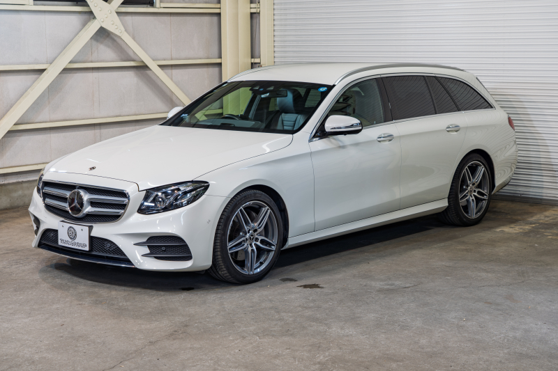 メルセデスベンツ Eクラス E250ﾜｺﾞﾝ AVG ｽﾎﾟｰﾂ 本革仕様　Pｽﾀ 黒革 ﾅﾋﾞTV 360ｶﾒﾗ ﾌﾞﾙﾒｽﾀｰ ﾍｯﾄﾞｱｯﾌﾟD 自動ﾄﾗﾝｸ ﾌｯﾄｵｰﾌﾟﾅｰ ｴｱﾊﾞﾗﾝｽPKG AMGｴｱﾛ&19AW ACC BSM LCW　2年保証