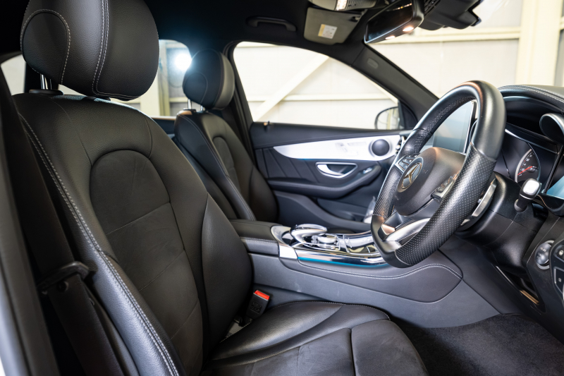 メルセデスベンツ GLC GLC200 ｽﾎﾟｰﾂ ﾚｰﾀﾞｰｾｰﾌﾃｨPKG　黒半革 ﾅﾋﾞTV 360ｶﾒﾗ 自動ﾄﾗﾝｸ ﾌｯﾄｵｰﾌﾟﾅｰ LEDﾍｯﾄﾞﾗｲﾄ AMGｴｱﾛ&19AW ACC BSM LCW　2年保証