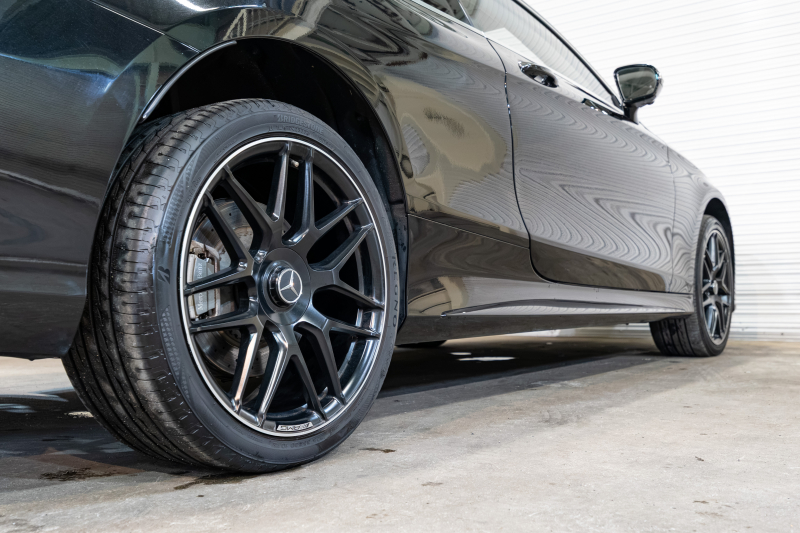 メルセデスベンツ Sクラス S550 ｸｰﾍﾟ AMGﾗｲﾝ ﾚｰﾀﾞｰ&ｽﾜﾛﾌｽｷｰｸﾘｽﾀﾙP　白革 ﾋｰﾀｰ&ｸｰﾗｰ ﾏｯｻｰｼﾞ機能 ﾀﾞｲﾅﾐｯｸｼｰﾄ MBC ﾊﾟﾉﾗﾐｯｸﾙｰﾌ ﾅﾋﾞTV 360ｶﾒﾗ HUD Burmester LEDﾍｯﾄﾞﾗｲﾄ ｲｰｼﾞｰﾄﾞｱｸﾛｰｻﾞｰ AMGｴｱﾛ 20AW ABCｻｽ　2年保証