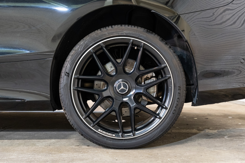 メルセデスベンツ Sクラス S550 ｸｰﾍﾟ AMGﾗｲﾝ ﾚｰﾀﾞｰ&ｽﾜﾛﾌｽｷｰｸﾘｽﾀﾙP　白革 ﾋｰﾀｰ&ｸｰﾗｰ ﾏｯｻｰｼﾞ機能 ﾀﾞｲﾅﾐｯｸｼｰﾄ MBC ﾊﾟﾉﾗﾐｯｸﾙｰﾌ ﾅﾋﾞTV 360ｶﾒﾗ HUD Burmester LEDﾍｯﾄﾞﾗｲﾄ ｲｰｼﾞｰﾄﾞｱｸﾛｰｻﾞｰ AMGｴｱﾛ 20AW ABCｻｽ　2年保証