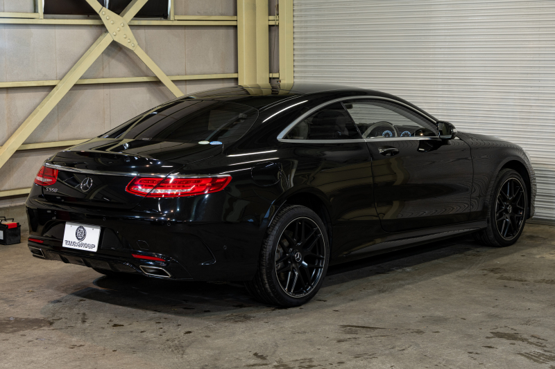 メルセデスベンツ Sクラス S550 ｸｰﾍﾟ AMGﾗｲﾝ ﾚｰﾀﾞｰ&ｽﾜﾛﾌｽｷｰｸﾘｽﾀﾙP　白革 ﾋｰﾀｰ&ｸｰﾗｰ ﾏｯｻｰｼﾞ機能 ﾀﾞｲﾅﾐｯｸｼｰﾄ MBC ﾊﾟﾉﾗﾐｯｸﾙｰﾌ ﾅﾋﾞTV 360ｶﾒﾗ HUD Burmester LEDﾍｯﾄﾞﾗｲﾄ ｲｰｼﾞｰﾄﾞｱｸﾛｰｻﾞｰ AMGｴｱﾛ 20AW ABCｻｽ　2年保証