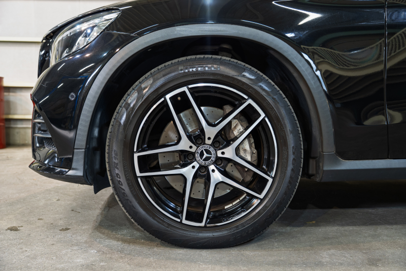 メルセデスベンツ GLC GLC220d 4MATIC ﾛｰﾚｳｽｴﾃﾞｨｼｮﾝ　特別仕様 黒半革 ﾊﾟﾉﾗﾏSR ﾅﾋﾞTV 360ｶﾒﾗ ﾌﾞﾙﾒｽﾀｰ 自動ﾄﾗﾝｸ ﾌｯﾄｵｰﾌﾟﾅｰ LEDﾗｲﾄ AMGｴｱﾛ&19AW ACC BSM LCW　2年保証