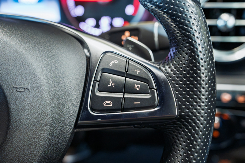 メルセデスベンツ GLC GLC200 ｽﾎﾟｰﾂ ﾚｰﾀﾞｰｾｰﾌﾃｨPKG　黒半革 ﾅﾋﾞTV 360ｶﾒﾗ 自動ﾄﾗﾝｸ ﾌｯﾄｵｰﾌﾟﾅｰ LEDﾍｯﾄﾞﾗｲﾄ AMGｴｱﾛ&19AW ACC BSM LCW　2年保証