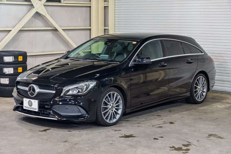 メルセデスベンツ CLAクラス CLA180 ｼｭｰﾃｨﾝｸﾞﾌﾞﾚｰｸ AMGｽﾀｲﾙ AMGﾌﾟﾚﾐｱﾑ&ﾚｰﾀﾞｰｾｰﾌﾃｨPKG　後期 Pｽﾀ 黒半革 ｻﾝﾙｰﾌ ｼｰﾄﾋｰﾀｰ 純正ﾅﾋﾞ ﾌﾙｾｸﾞTV harman/kardon CarPlay Bｶﾒﾗ PTS LEDﾍｯﾄﾞﾗｲﾄ ｱﾝﾋﾞｴﾝﾄ AMGｴｱﾛ&18ｲﾝﾁAW　2年保証付
