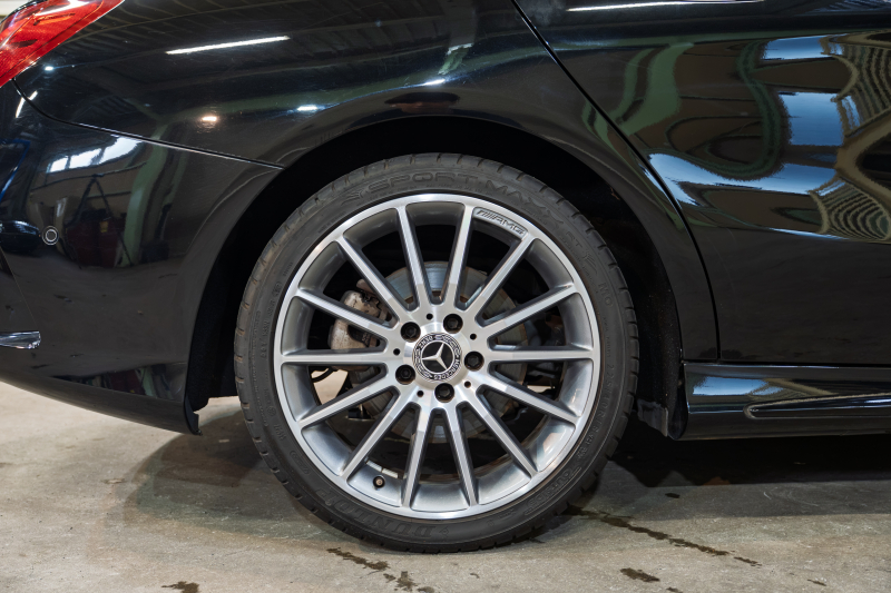 メルセデスベンツ CLAクラス CLA180 ｼｭｰﾃｨﾝｸﾞﾌﾞﾚｰｸ AMGｽﾀｲﾙ AMGﾌﾟﾚﾐｱﾑ&ﾚｰﾀﾞｰｾｰﾌﾃｨPKG　後期 Pｽﾀ 黒半革 ｻﾝﾙｰﾌ ｼｰﾄﾋｰﾀｰ 純正ﾅﾋﾞ ﾌﾙｾｸﾞTV harman/kardon CarPlay Bｶﾒﾗ PTS LEDﾍｯﾄﾞﾗｲﾄ ｱﾝﾋﾞｴﾝﾄ AMGｴｱﾛ&18ｲﾝﾁAW　2年保証付
