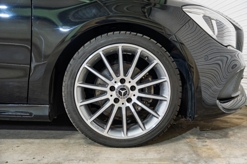 メルセデスベンツ CLAクラス CLA180 ｼｭｰﾃｨﾝｸﾞﾌﾞﾚｰｸ AMGｽﾀｲﾙ AMGﾌﾟﾚﾐｱﾑ&ﾚｰﾀﾞｰｾｰﾌﾃｨPKG　後期 Pｽﾀ 黒半革 ｻﾝﾙｰﾌ ｼｰﾄﾋｰﾀｰ 純正ﾅﾋﾞ ﾌﾙｾｸﾞTV harman/kardon CarPlay Bｶﾒﾗ PTS LEDﾍｯﾄﾞﾗｲﾄ ｱﾝﾋﾞｴﾝﾄ AMGｴｱﾛ&18ｲﾝﾁAW　2年保証付