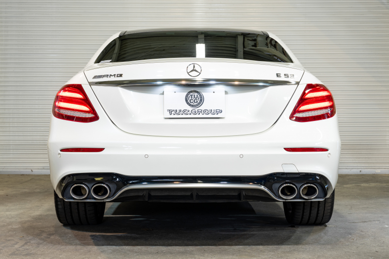 AMG Eクラス E53 4MATIC∔ ｴｸｽｸﾙｰｼﾌﾞ ﾚｰﾀﾞｰｾｰﾌﾃｨPKG　Pｽﾀ 黒革 ﾊﾟﾉﾗﾏSR 純正ﾅﾋﾞ ﾌﾙｾｸﾞ ﾏｯｻｰｼﾞ ﾀﾞｲﾅﾐｯｸｼｰﾄ ﾋｰﾀｰ&ｸｰﾗｰ 360ｶﾒﾗ ﾍｯﾄﾞｱｯﾌﾟD ﾌﾞﾙﾒｽﾀｰ 自動ﾄﾗﾝｸ ﾌｯﾄｵｰﾌﾟﾅｰ LEDﾗｲﾄ ACC BSM LCW　2年保証