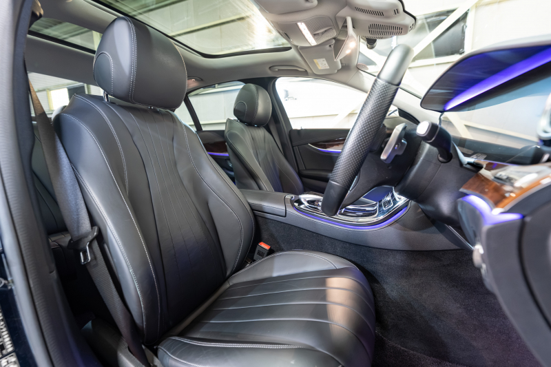 メルセデスベンツ Eクラス E400 ｴｸｽｸﾙｰｼﾌﾞ 4MATIC ｴｸｽｸﾙｰｼﾌﾞPKG　1ｵｰﾅｰ 黒革 ﾊﾟﾉﾗﾏSR ﾅﾋﾞTV 360ｶﾒ ﾌﾞﾙﾒｽﾀｰ ｴｱﾊﾞﾗﾝｽP 自動ﾄﾗﾝｸ ﾌｯﾄｵｰﾌﾟﾅｰ 純正18AW ACC BSM LCW　2年保証
