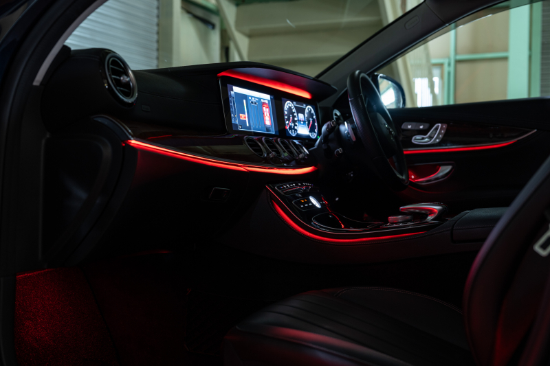 メルセデスベンツ Eクラス E400 ｴｸｽｸﾙｰｼﾌﾞ 4MATIC ｴｸｽｸﾙｰｼﾌﾞPKG　1ｵｰﾅｰ 黒革 ﾊﾟﾉﾗﾏSR ﾅﾋﾞTV 360ｶﾒ ﾌﾞﾙﾒｽﾀｰ ｴｱﾊﾞﾗﾝｽP 自動ﾄﾗﾝｸ ﾌｯﾄｵｰﾌﾟﾅｰ 純正18AW ACC BSM LCW　2年保証