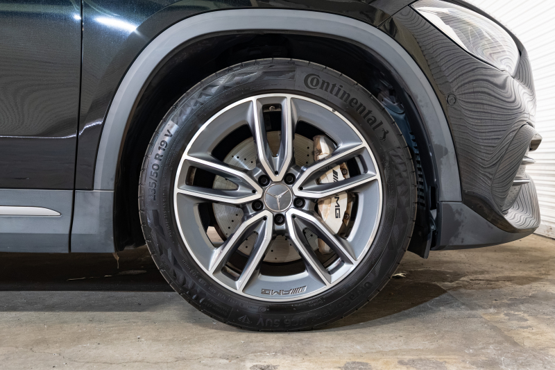 AMG GLA GLA35 4MATIC AMGﾊﾟﾌｫｰﾏﾝｽ&ｱﾄﾞﾊﾞﾝｽﾄP ﾚｰﾀﾞｰP　ACC 黒×赤革 ﾊﾟﾉﾗﾏR HDDﾅﾋﾞTV BTｵｰﾃﾞｨｵ&TEL 360ｶﾒﾗ AMGｴｱﾛ&19ｲﾝﾁAW ﾌｯﾄﾄﾗﾝｸ LED　2年保証付