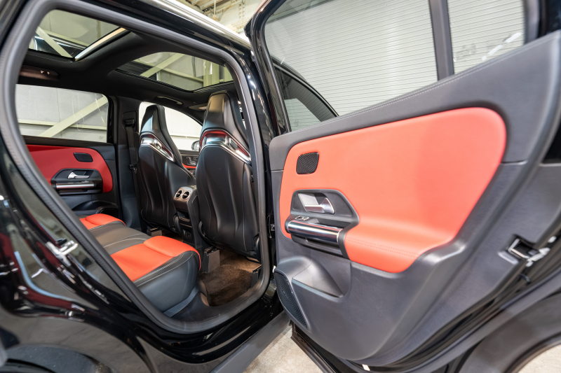 AMG GLA GLA35 4MATIC AMGﾊﾟﾌｫｰﾏﾝｽ&ｱﾄﾞﾊﾞﾝｽﾄP ﾚｰﾀﾞｰP　ACC 黒×赤革 ﾊﾟﾉﾗﾏR HDDﾅﾋﾞTV BTｵｰﾃﾞｨｵ&TEL 360ｶﾒﾗ AMGｴｱﾛ&19ｲﾝﾁAW ﾌｯﾄﾄﾗﾝｸ LED　2年保証付