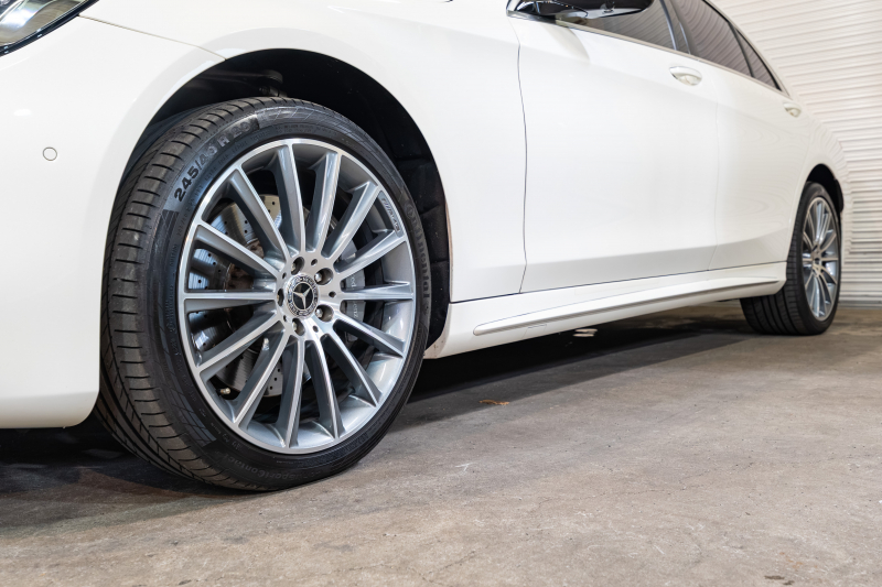 メルセデスベンツ Sクラス S400d ｽﾎﾟｰﾂﾘﾐﾃｯﾄﾞ ﾚｻﾞｰｴｸｽｸﾙｰｼﾌﾞ&ﾚｰﾀﾞｰｾｰﾌﾃｨPKG　後期特別仕様車 茶ﾅｯﾊﾟ革 ﾋｰﾀｰ&ｸｰﾗｰ ﾊﾟﾉﾗﾏSR ﾅﾋﾞTV 360ｶﾒﾗ HUD CarPlay ﾀﾞｲﾅﾐｯｸｼｰﾄ ﾘﾗｸｾﾞｰｼｮﾝ機能 ｴｱﾊﾞﾗﾝｽP ﾏﾙﾁﾋﾞｰﾑLED AMGｴｱﾛ&20AW ｴｱｻｽ　2年保証付