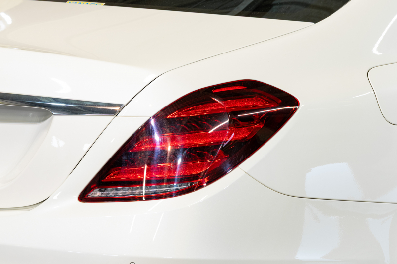 メルセデスベンツ Sクラス S400d ｽﾎﾟｰﾂﾘﾐﾃｯﾄﾞ ﾚｻﾞｰｴｸｽｸﾙｰｼﾌﾞ&ﾚｰﾀﾞｰｾｰﾌﾃｨPKG　後期特別仕様車 茶ﾅｯﾊﾟ革 ﾋｰﾀｰ&ｸｰﾗｰ ﾊﾟﾉﾗﾏSR ﾅﾋﾞTV 360ｶﾒﾗ HUD CarPlay ﾀﾞｲﾅﾐｯｸｼｰﾄ ﾘﾗｸｾﾞｰｼｮﾝ機能 ｴｱﾊﾞﾗﾝｽP ﾏﾙﾁﾋﾞｰﾑLED AMGｴｱﾛ&20AW ｴｱｻｽ　2年保証付