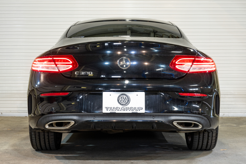 メルセデスベンツ Cクラス C300ｸｰﾍﾟ ﾚｻﾞｰEXｸﾙ&ﾚｰﾀﾞｰP　ACC Pｽﾀ ECO 黒革 ﾊﾟﾉﾗﾏR HDDﾅﾋﾞ ﾌﾙｾｸﾞ BTｵｰﾃﾞｨｵ&TEL Bｶﾒﾗ AMGｴｱﾛ&19ｲﾝﾁAW LEDﾗｲﾄ ﾚｰﾝｷｰﾌﾟ&ﾌﾞﾗｲﾝﾄﾞｽﾎﾟｯﾄA 2年保証付
